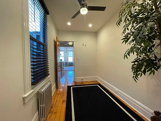 Rented by Oxford Property Group | media 19