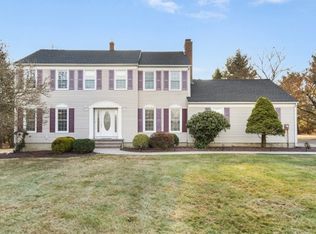 10 Columbine Rd, Whitehouse Station, NJ 08889