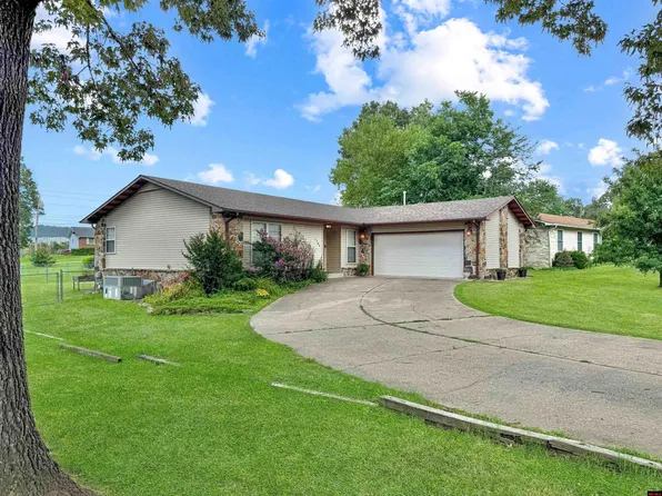 1705 Lonoke Ave, Mountain Home, AR 72653