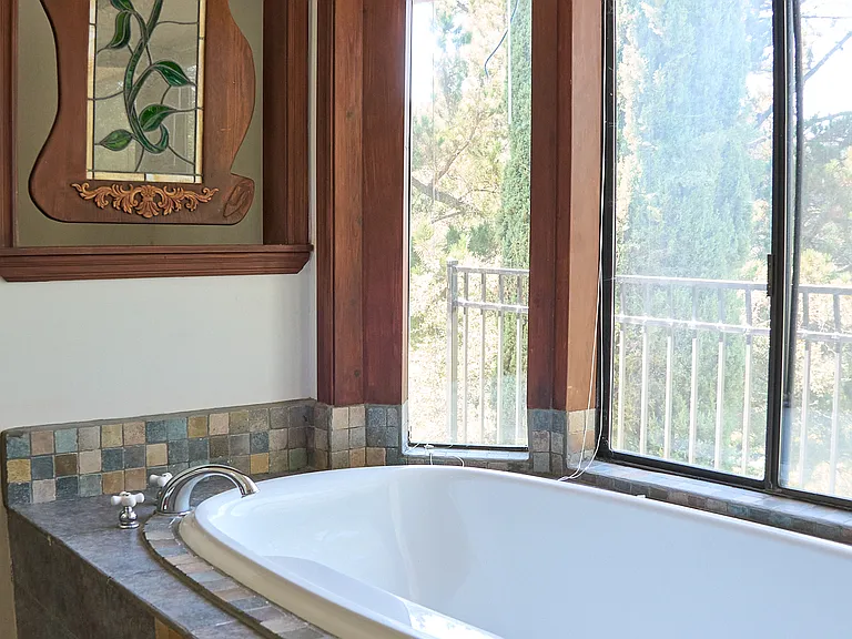 397 Loftyhill Dr — Photo 36