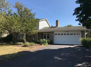 2220 Circle Rd, Carlisle, PA 17013