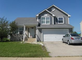1607 Creekside Cir, Minooka, IL 60447
