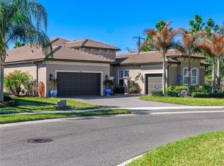 15303 Valencia Del Sol St, Wimauma, FL 33598