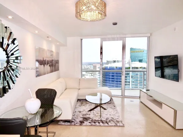465 Brickell Ave APT 5704, Miami, FL 33131