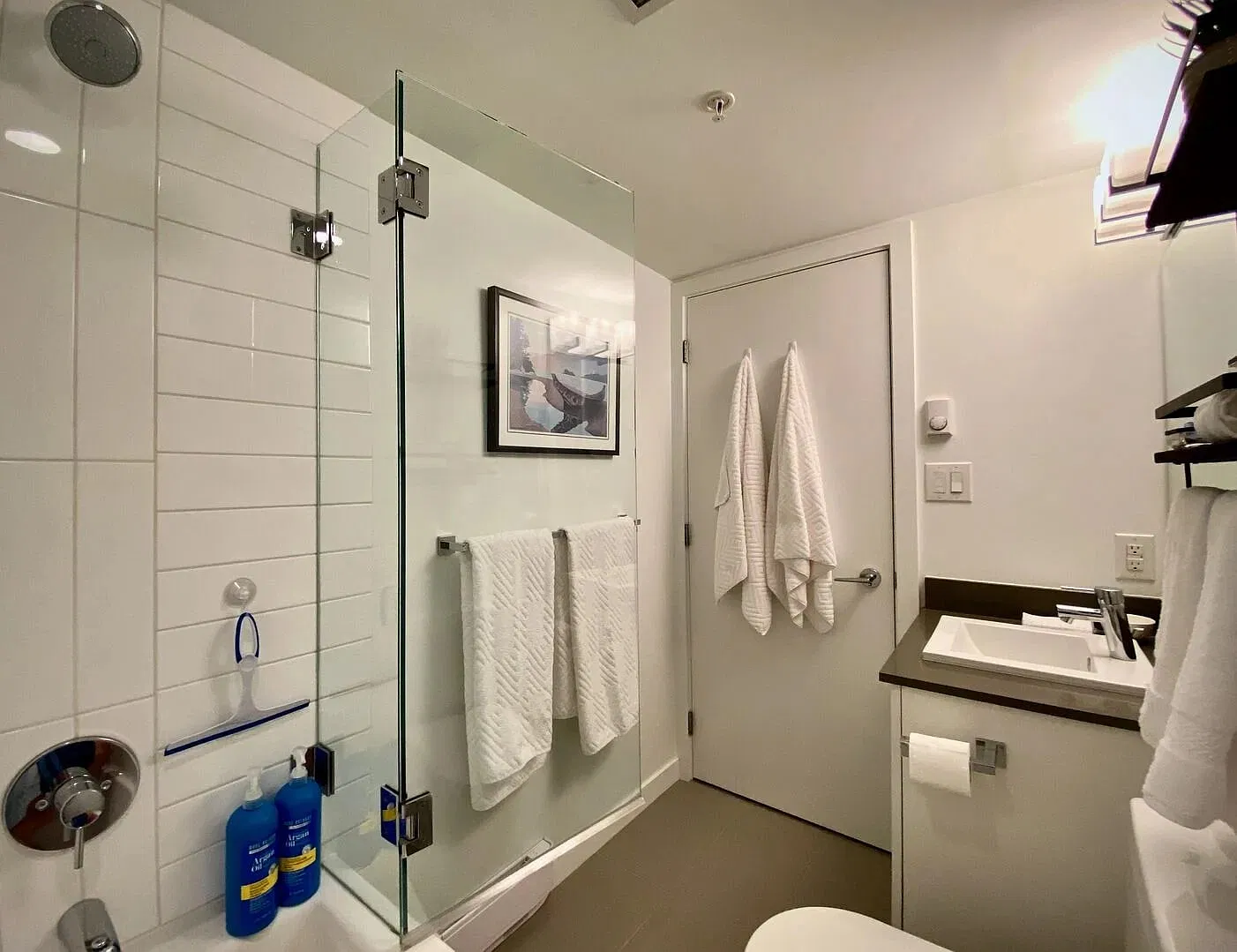 Union Vibe - Union Fisgard 407 - 407 — Photo 4