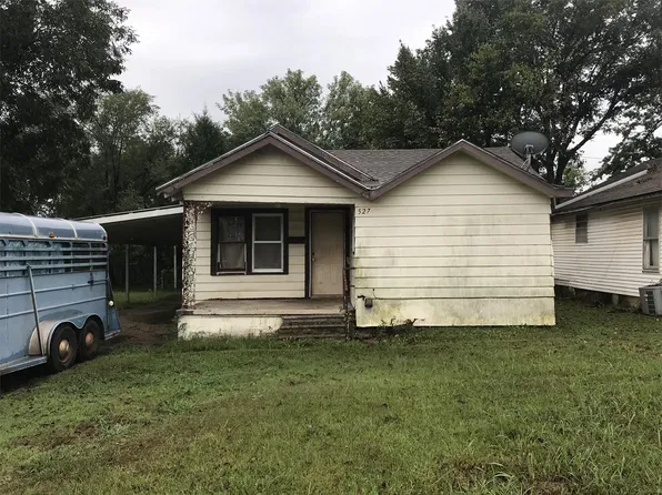 527 W College Ave, Seminole, OK 74868