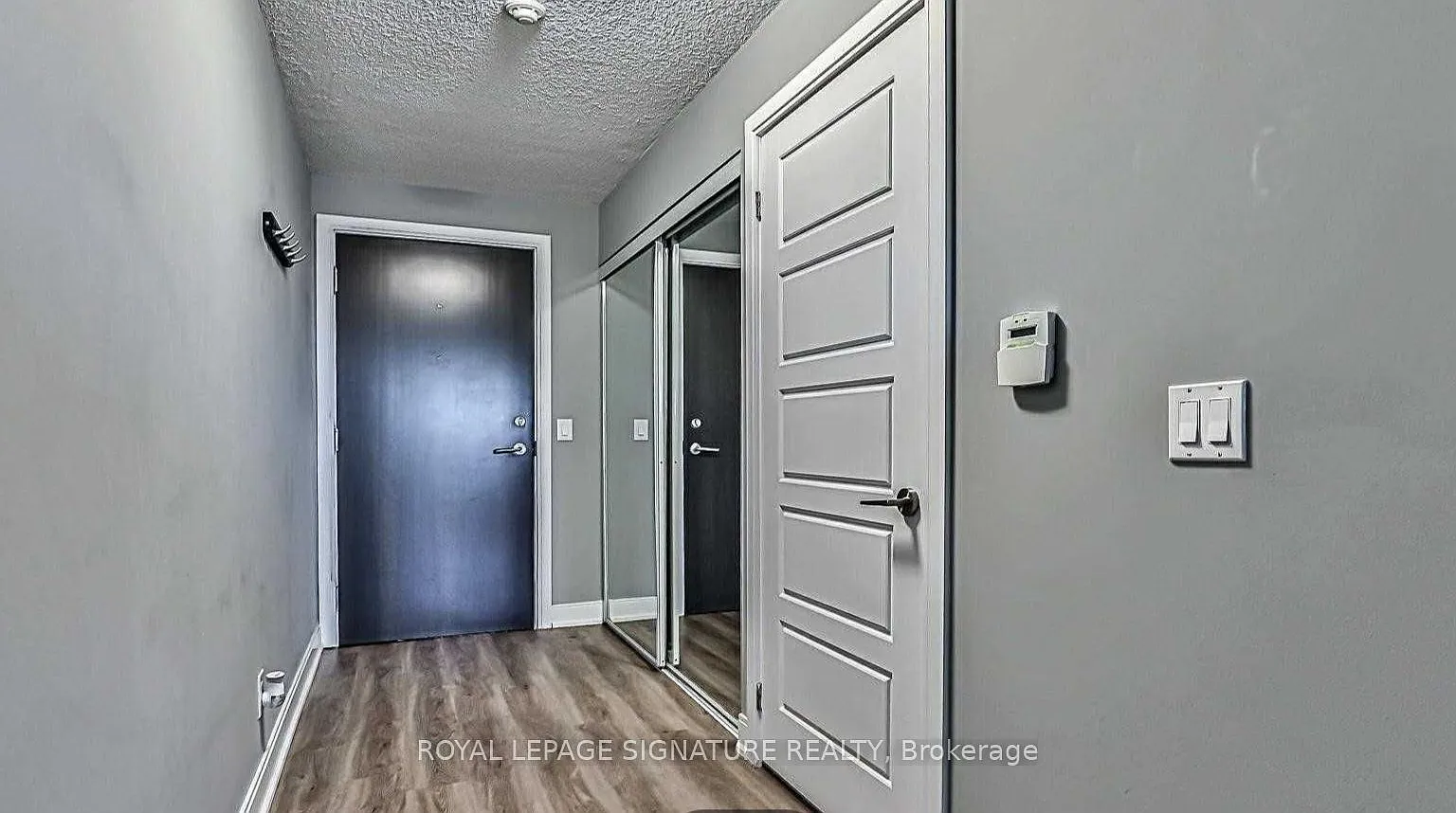 1 bed, $2,100 — Photo 4
