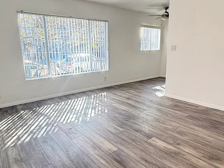 4679 Orion Ave #2 — Photo 7