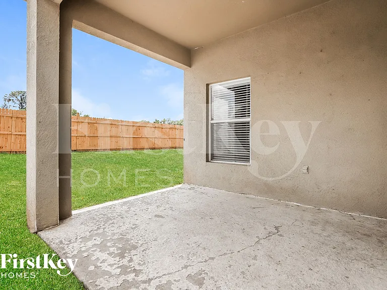 734 Star Pointe Dr — Photo 14