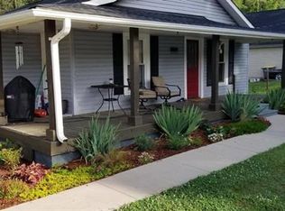 920 Oakwood Ave, Kannapolis, NC 28081
