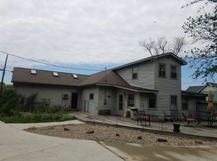 4 Edwardsport Rd, Washington, IN 47501