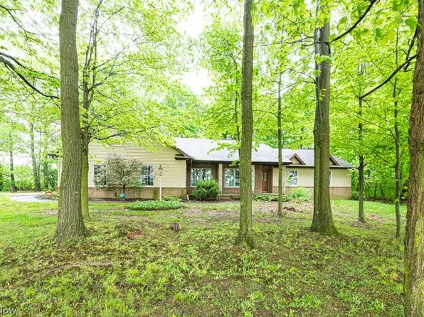 3138 Woodsdale Rd, Salem, OH 44460