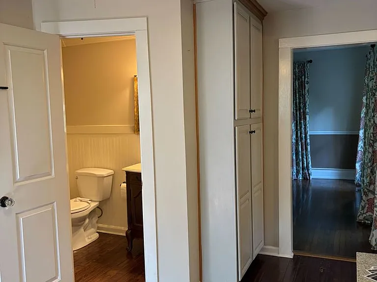 2717 Caldwell Ave S — Photo 10