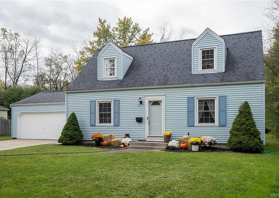 1st image of 71 Millbrook Dr