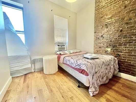 Rented by Doorway NYC, LLC | media 25