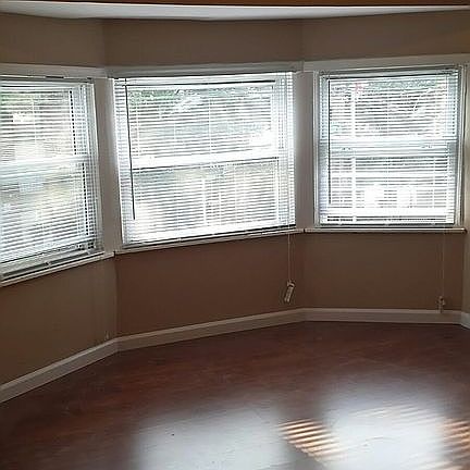 3rd image of 417 N 50th St