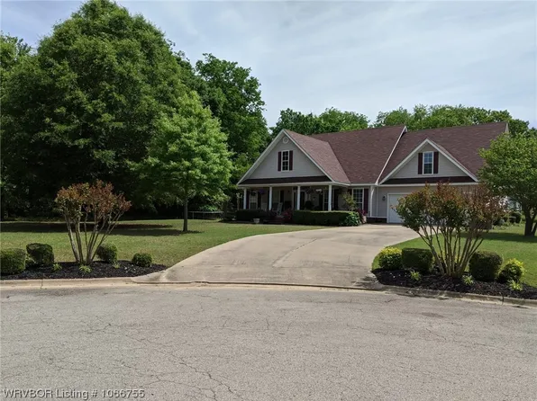 1614 Tiger Lily Ct, Greenwood, AR 72936