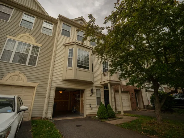 6320 James Harris Way, Centreville, VA 20121
