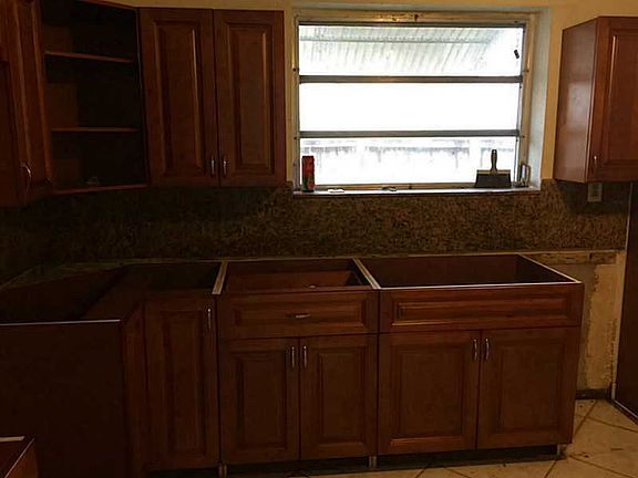 2nd image of 5450 W 6th Ave