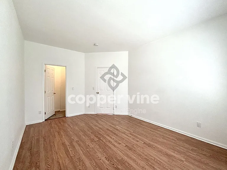 13955 E 105th Ave — Photo 18