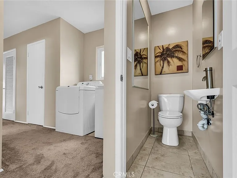 217 N Juanita Ave #B — Photo 23