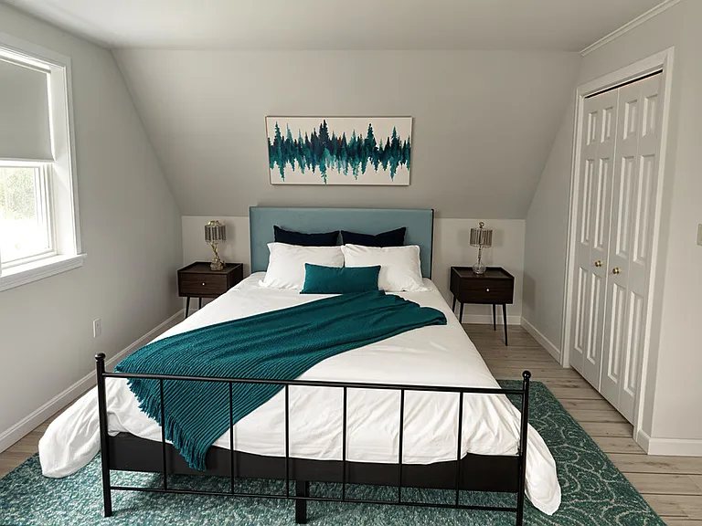 Upstairs bedroom 1