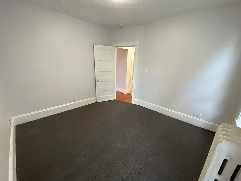 33 Everett Ave #3 — Photo 14