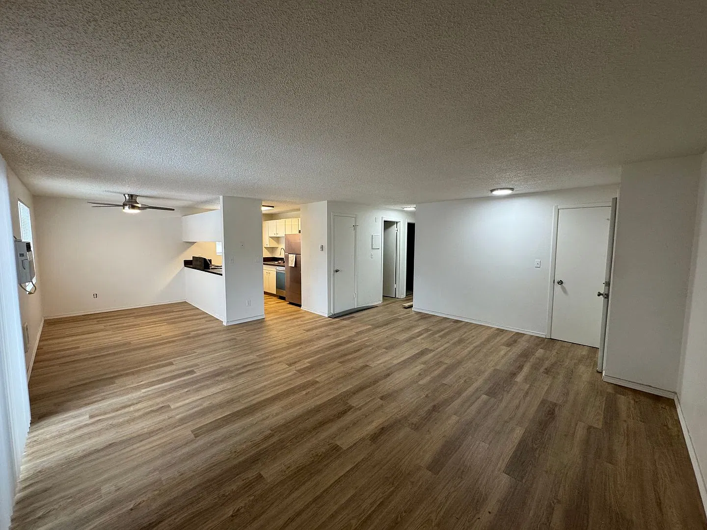 Renovated 2bd/1ba Millwood Apartment | A/C | Covered Parking | Pet Friendly | Avail Upon Request — Photo 3