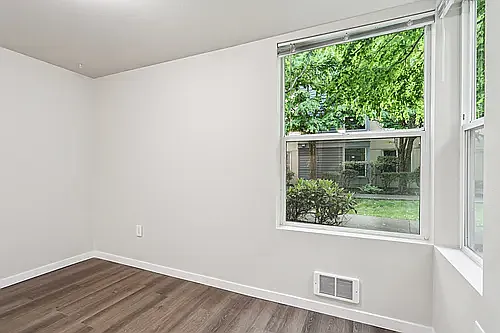 Esperanza Affordable Senior Housing — Photo 46