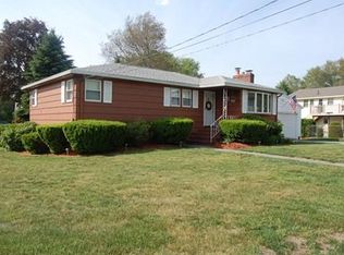 66 Walden Pond Ave, Saugus, MA 01906