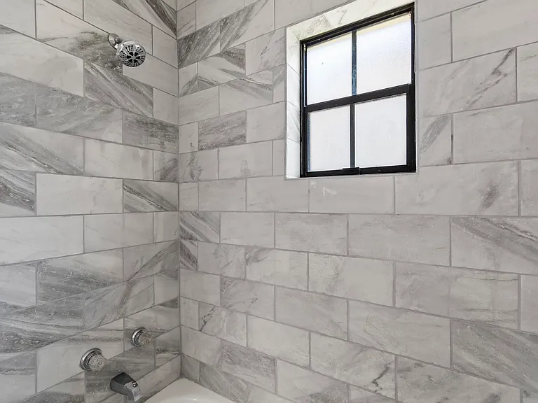 1205 S Flagler Ave — Photo 36