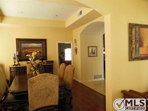 5th image of 2105 Paseo Del Prado Dr
