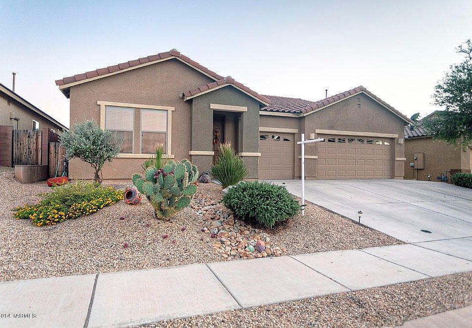 1st image of 1146 E Empire Canyon Ln