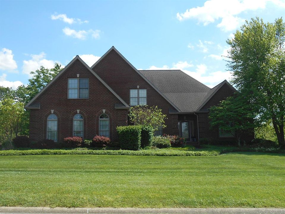 1st image of 212 Victoria Ln