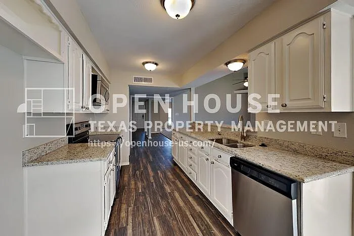 5633 Trego St — Photo 4