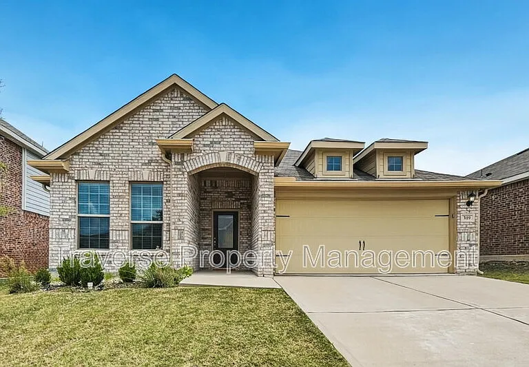 309 Bearman Dr — Photo 1