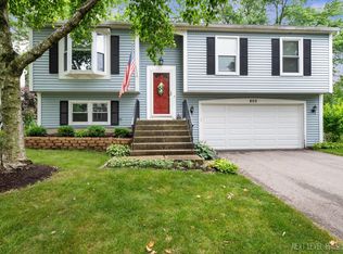 800 Lexington Ave, St Charles, IL 60174