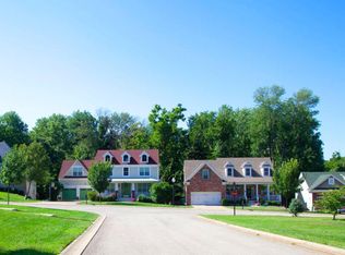 6105 Ledgerock Cove Pl, Louisville, KY 40219