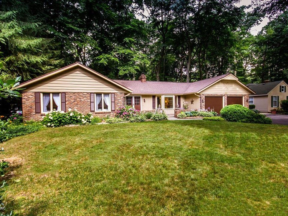 1st image of 254 Dyken Dr