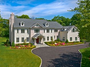 11 Knightsbridge Manor Rd, Purchase, NY 10577