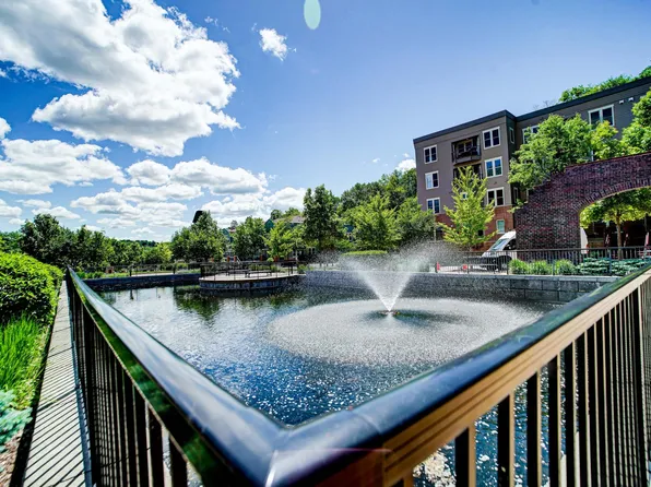 630 Main St N APT 403, Stillwater, MN 55082