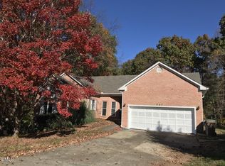 207 Muir Woods Dr, Cary, NC 27513