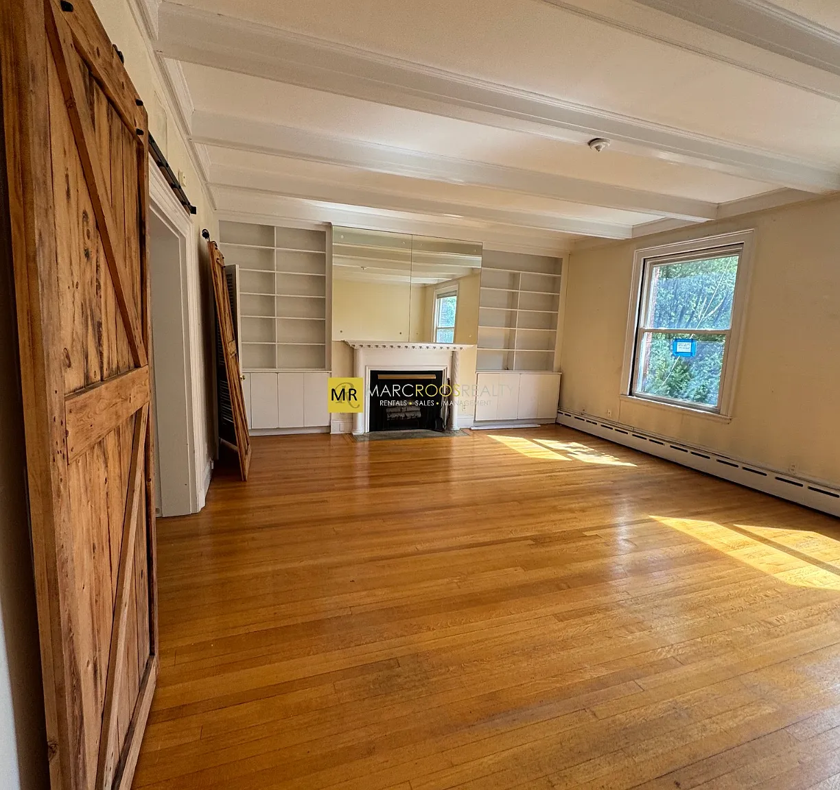 2 bed, 2.5 bath, 2200 sqft, $4,750 — Photo 2