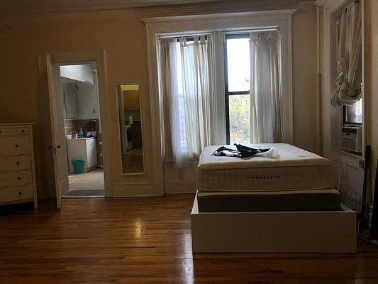 Rented by Lang Realty LLC | media 2