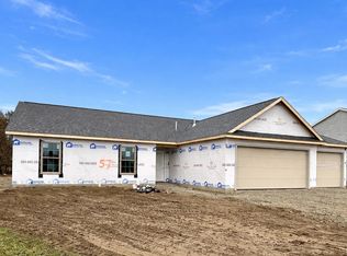 17315 Fett Dr, Huntertown, IN 46748