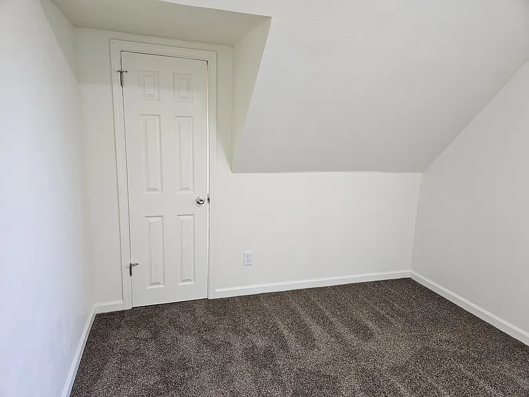 6426 S Puget Sound Ave — Photo 10