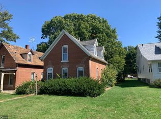 728 S Leebrick St, Burlington, IA 52601