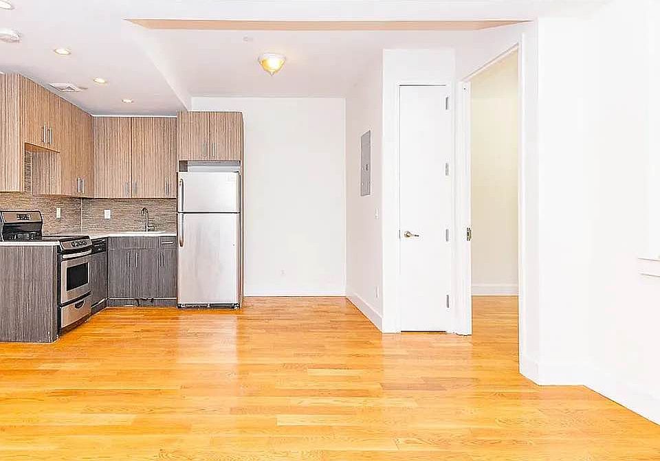 1st image of 871 Bergen St APT 1D