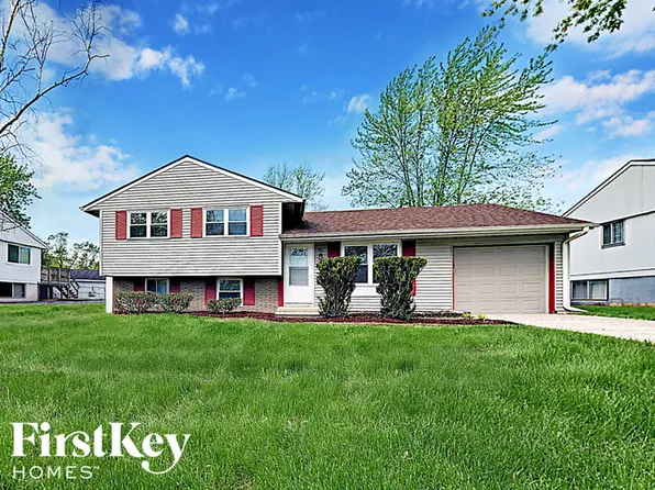 16 N Elm Ln, Glenwood, IL 60425