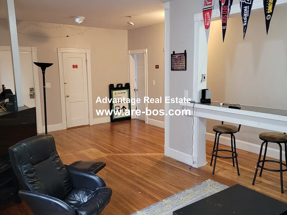 1056 Commonwealth Ave #32